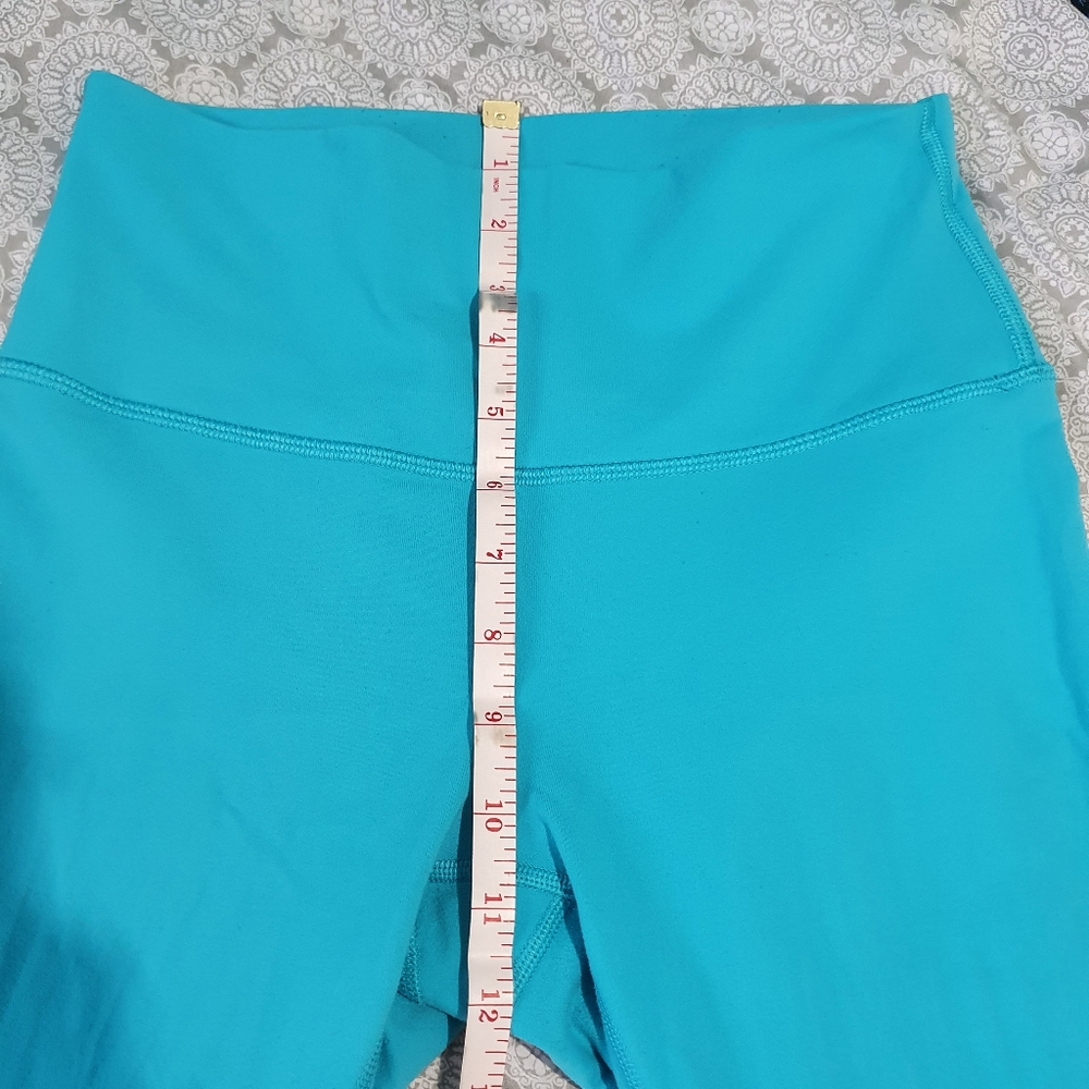 Lululemon Athletica Leggings. - Picture 6 of 6